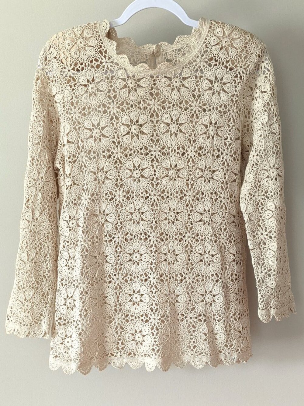 Vintage boho crochet lace shirt 1980s granny handmade doily style blouse